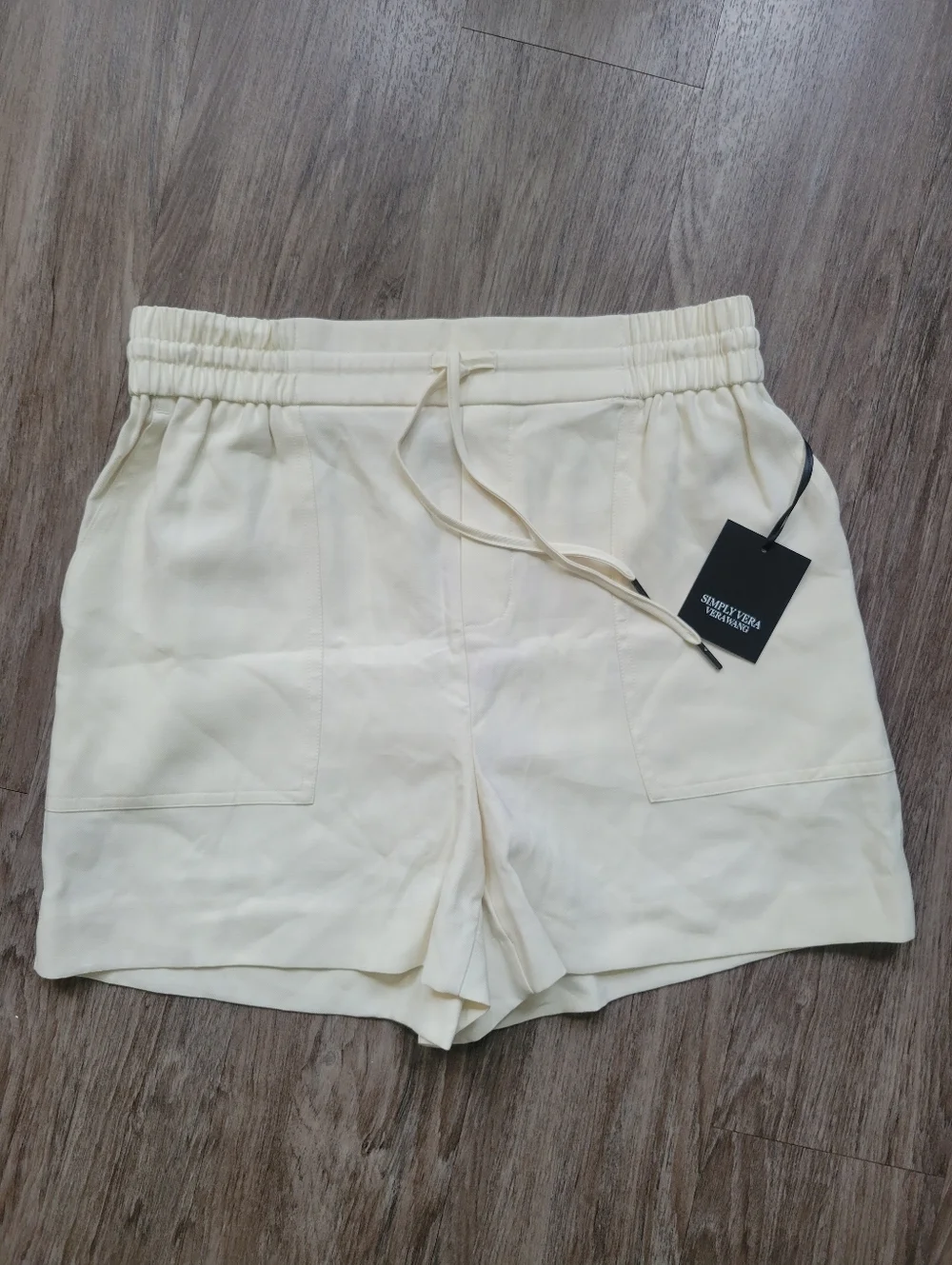 NWT Simply Vera Wang Twill Shorts Vanilla Ice Pull On Drawstring Waist Ivory SM